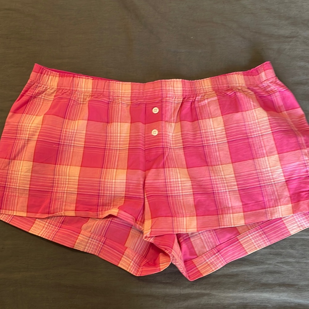 Size small pink plaid pj shorts
